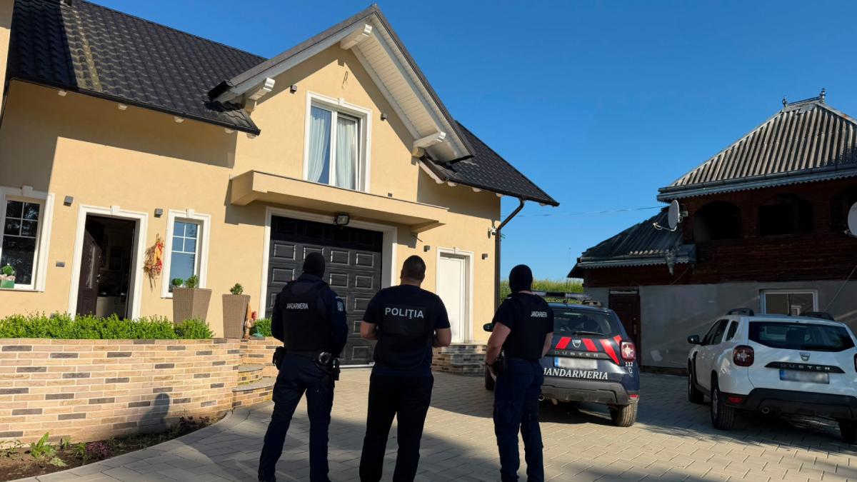 o femeie si a facut gradinita fara autorizatii la ea acasa pentru copii de 2 5 ani in badeuti suceava parintii plateau 75 de lei zi