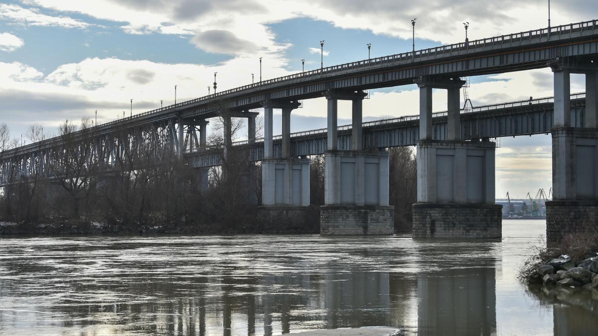 presedinta bulgariei critica guvernul de la bucuresti pentru ca amana al treilea pod peste dunare greu de inteles de ce
