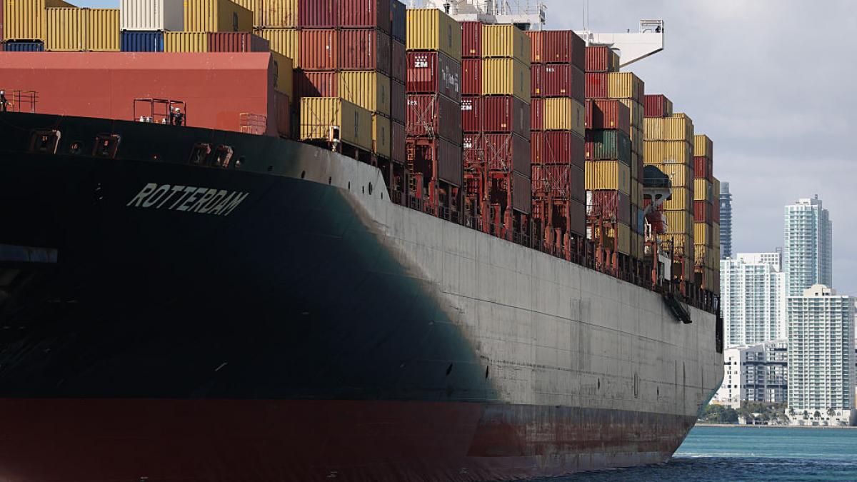 e rau e foarte rau armatorii avertizeaza asupra unei crize globale a comertului naval de bunuri viitorul nu arata foarte bine