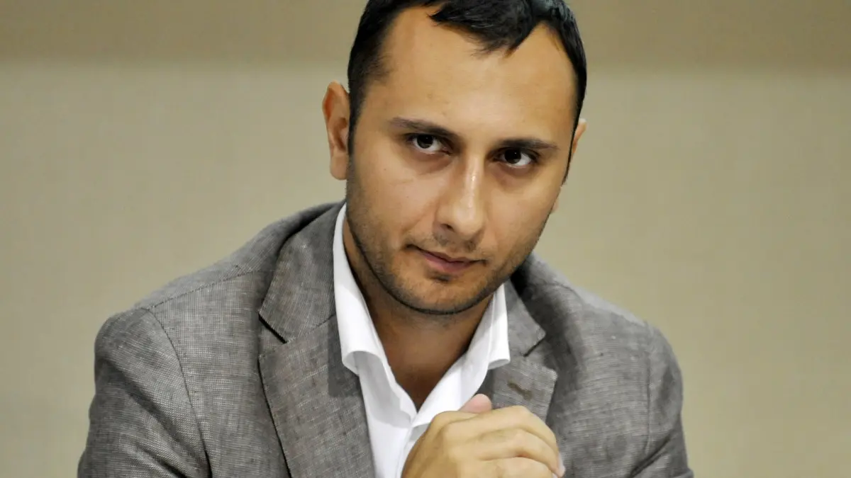 ministrul dulceata propus la mediu intr un posibil guvern tomac are trei joburi si incaseaza 27 000 de lei lunar