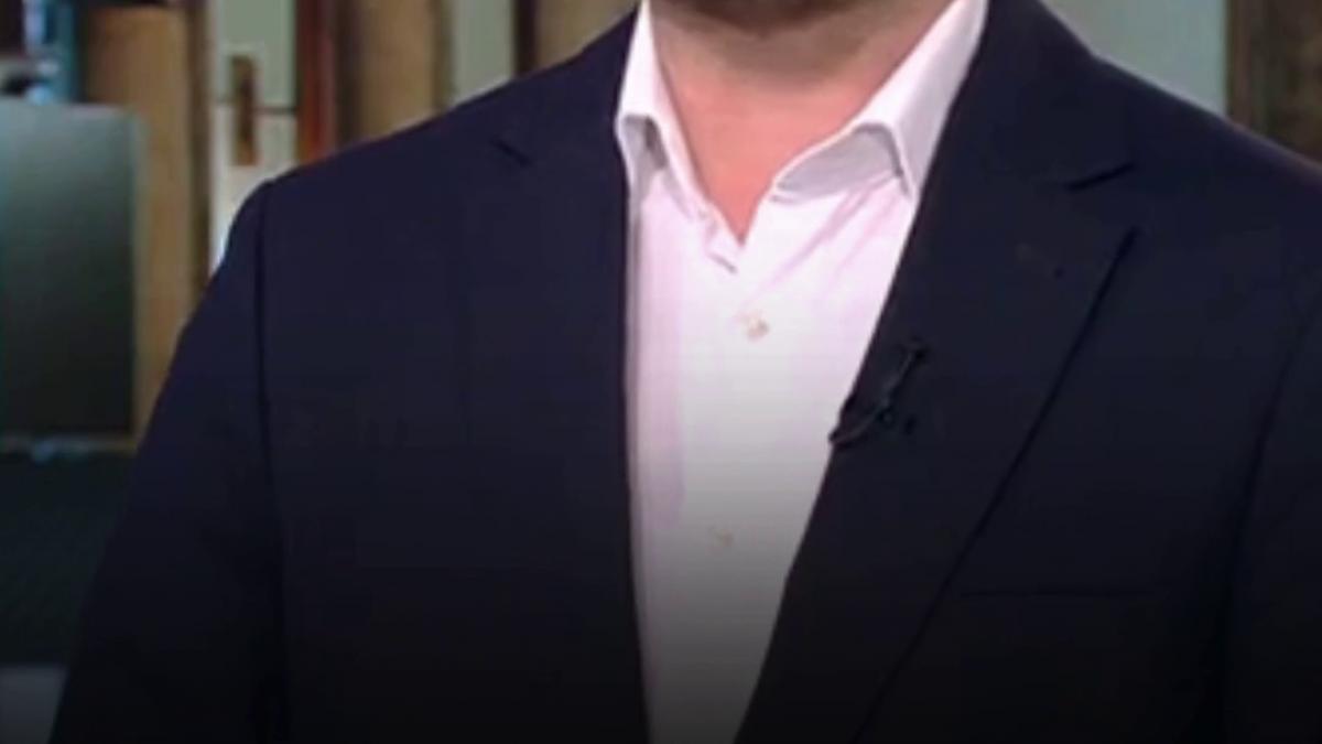 dominic fritz despre vestea marele viteaz incearca sa arunce pisica in curtea altcuiva