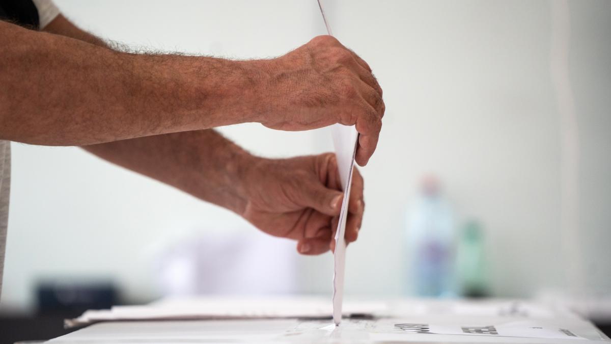 primarul unei comune din mures demis de locuitori prin referendum 52 2 dintre voturile valabil exprimate au fost da
