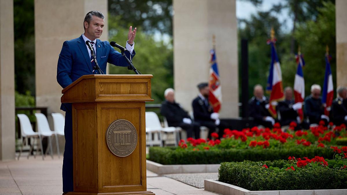 satul din normandia care i a spus nu lui hegseth protestul localnicilor a devenit viral dupa ce seful pentagonului a atacat europa