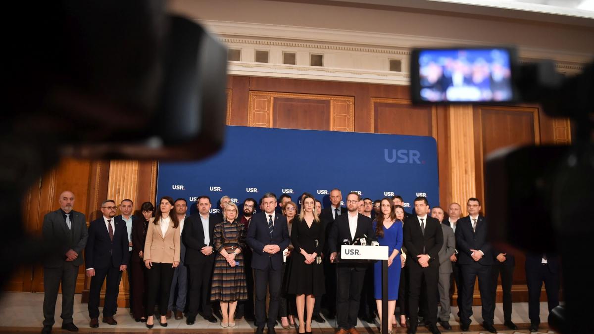 liderii usr in parlament