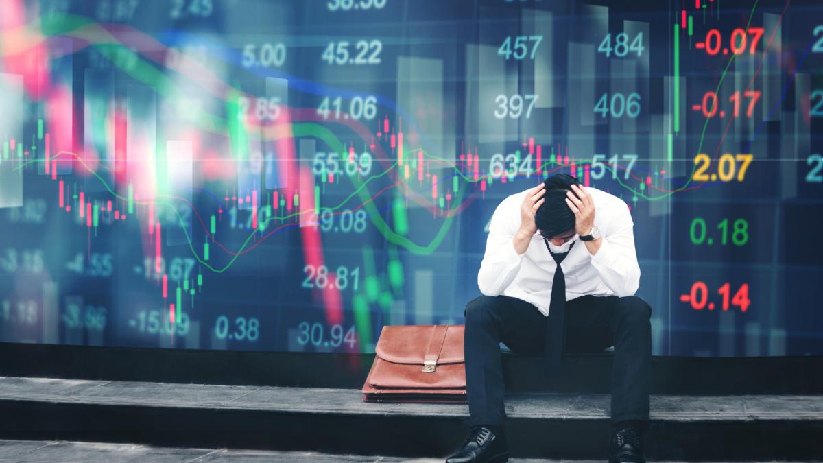 ue se teme de o noua criza financiara si pregateste salvarea bancilor problema de luni dimineata pune bruxelles ul in alerta