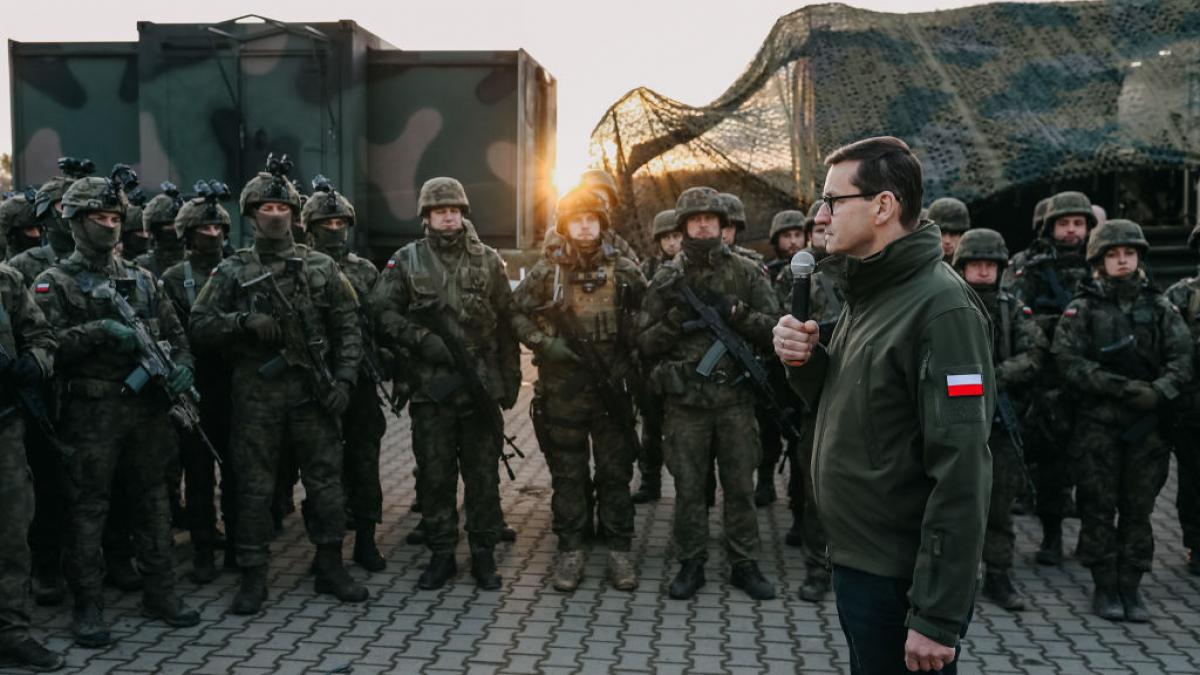 soldati polonezi si ministrul apararii din polonia