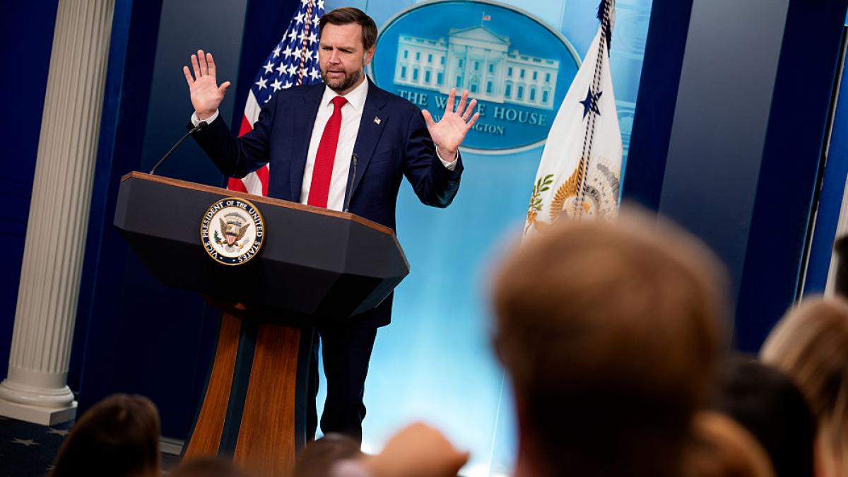 jd vance nu mai merge in elvetia pentru discutii cu iranul teheranul anunta ca va cere taxe in ormuz situatia nu va mai fi ca inainte