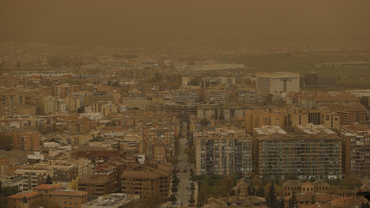 ploile insangerate care vin din sahara lasa microorganisme in solul tarilor din europa ce s a descoperit in portugalia