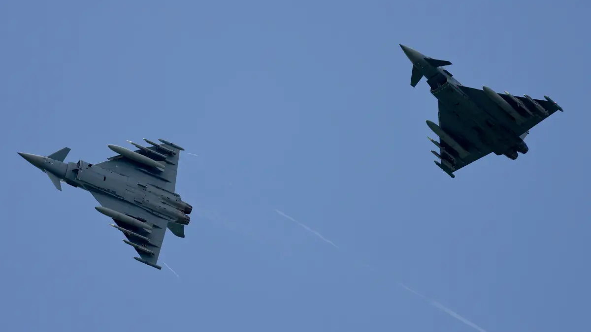 mesaj ro alert in tulcea dupa atacuri cu drone ale rusiei la granita romaniei doua eurofighter britanice ridicate de la baza borcea