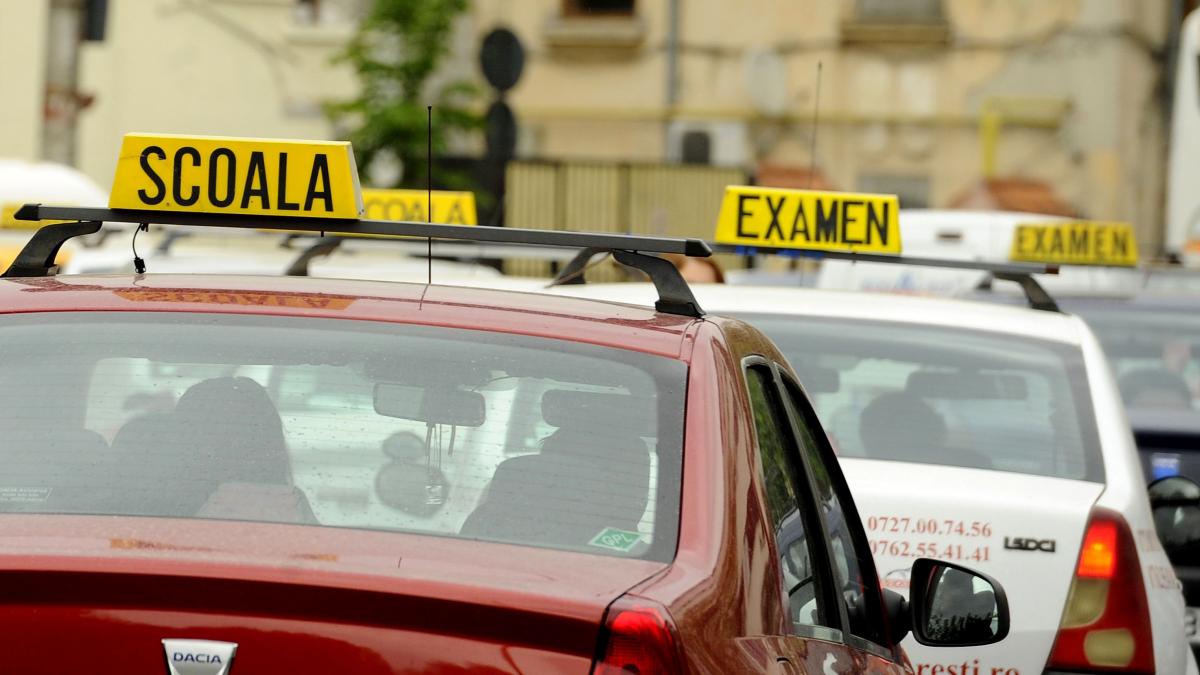 codul rutier se modifica soferii incepatori nu vor mai putea conduce timp de doi ani masini cu motoare considerate prea puternice