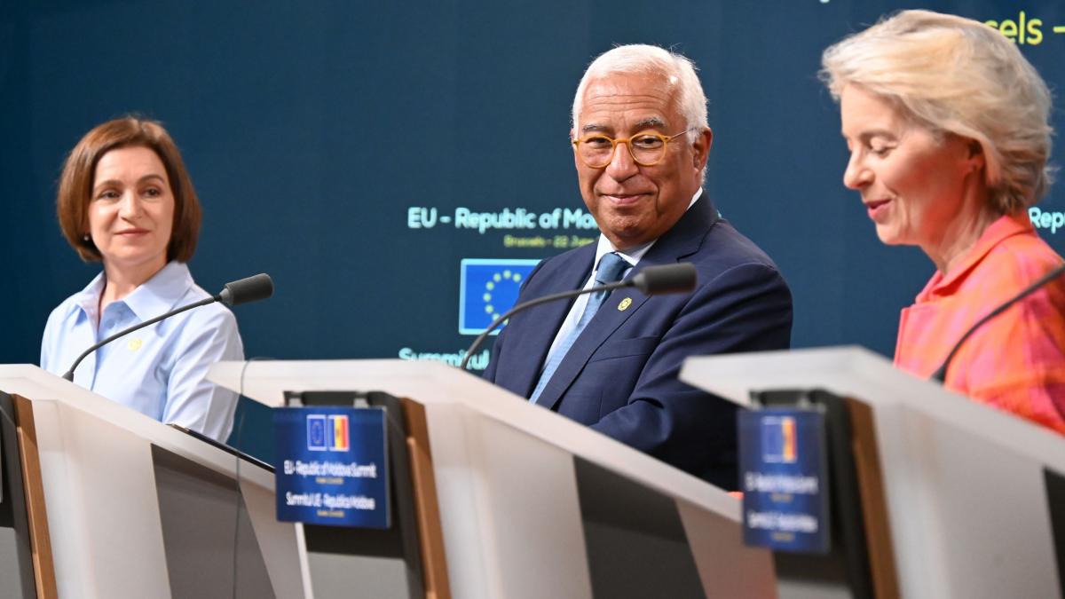 poza in care apar Maia Sandu, preşedinta Republicii Moldova, António Costa, președintele Consiliului European, şi Ursula von der Leyen, preşedinta Comisiei Europene. Sursa foto: Hepta
