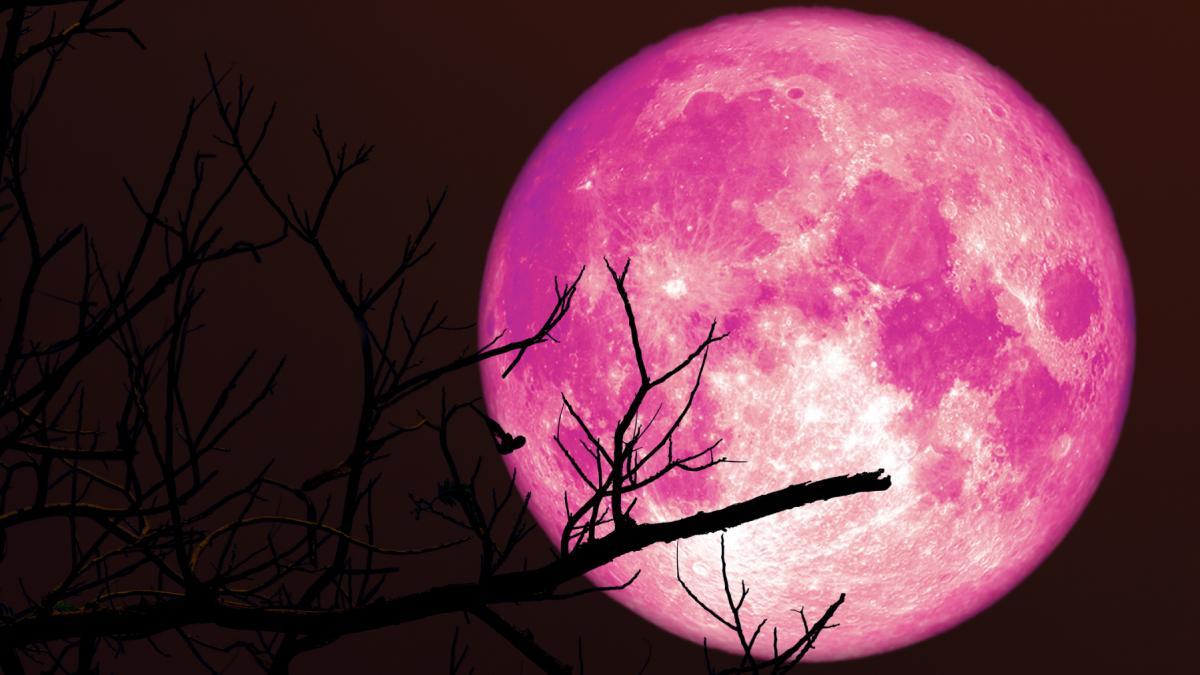 luna capsuna va lumina in curand cerul noptii cand se vede cel mai bine prima luna plina din vara astronomica 2026