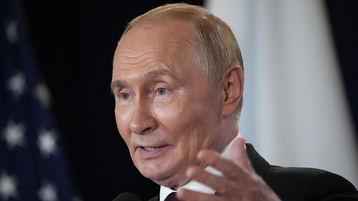 putin le a spus recrutilor rusi sa fie pregatiti operational de razboiul cu nato