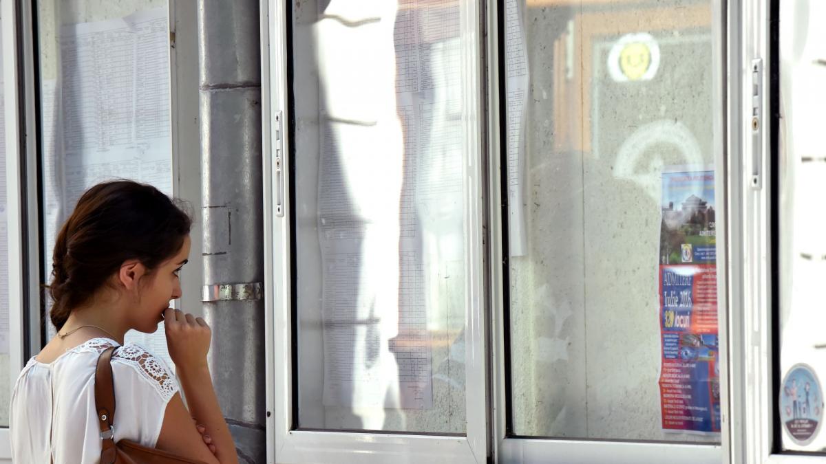eleva se uita la lista de rezultate la evaluare nationala