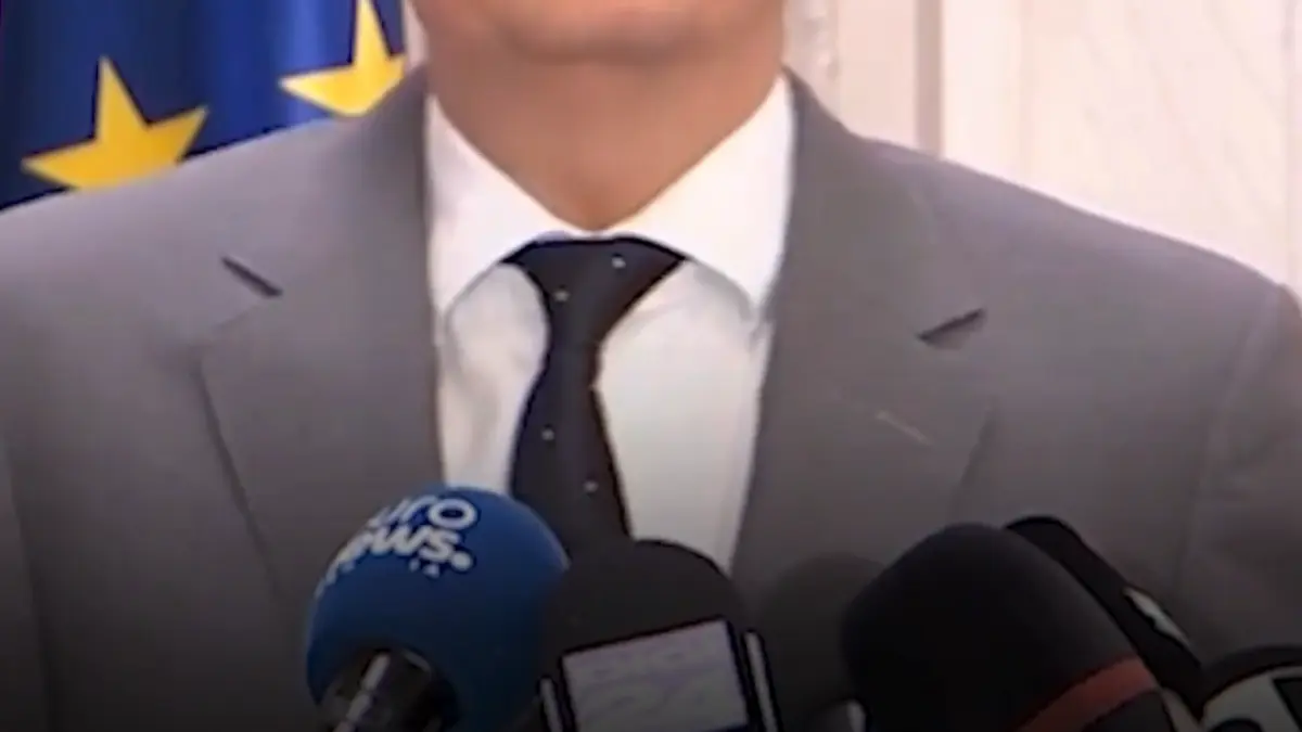 social democratii au decis sa intre la guvernare cu sorin grindeanu premier grindeanu psd va juca exclusiv pe mana sa