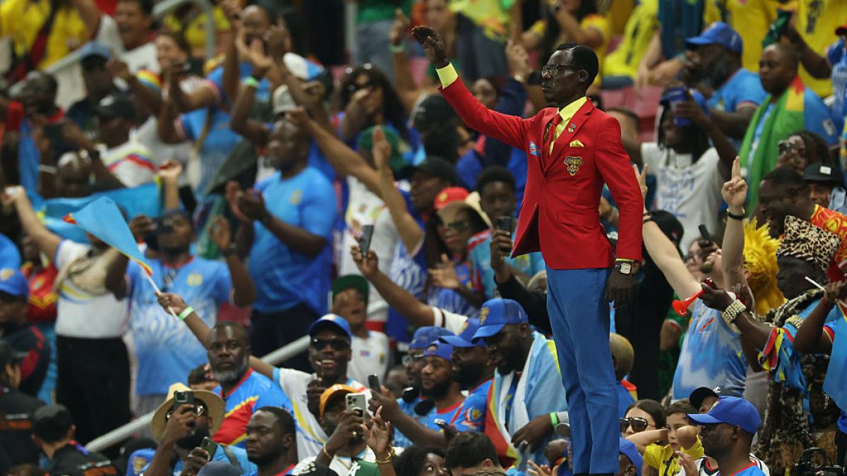 statuia vie lumumba a ajuns la cupa mondiala 2026 de ce sta nemiscat la toate meciurile si care este povestea lui