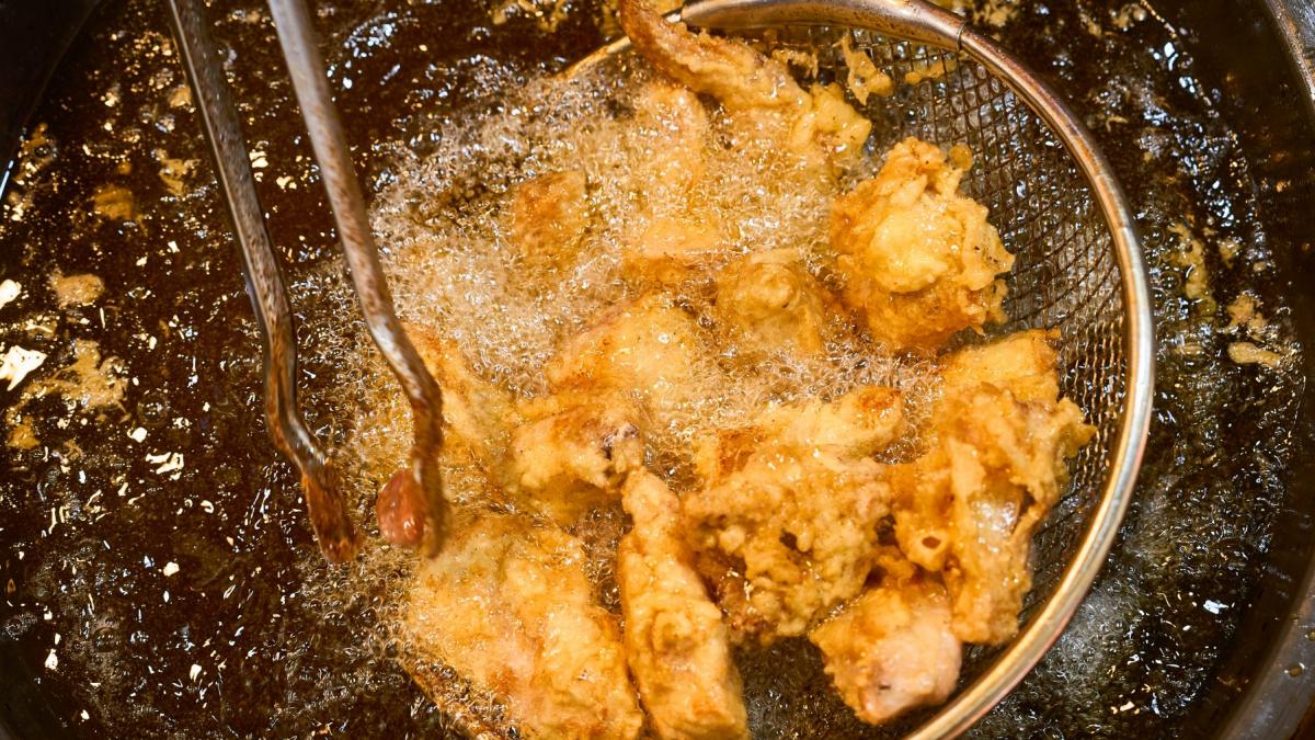 un restaurant premiat pentru puiul prajit nu si a inlocuit uleiul de gatit de 66 de ani acesta este ingredientul secret
