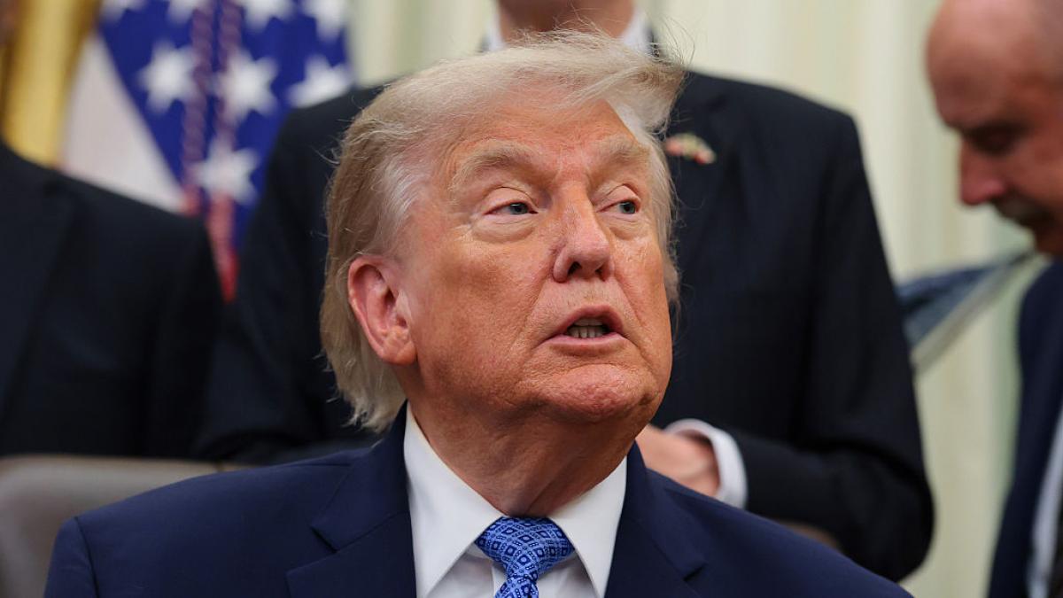 donald trump o critica pe probabila viitoare primarita a washingtonului nu vom lasa orasul sa fie distrus de o comunista