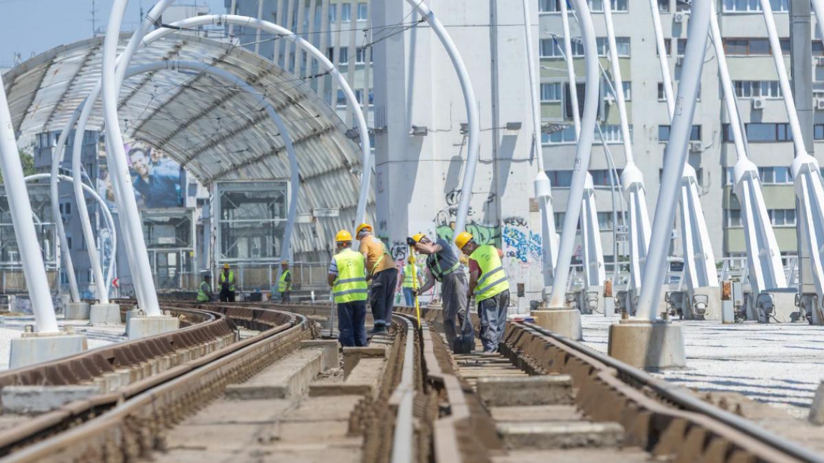imagini de la lucrarile la pasajul basarab harta restrictiilor de circulati impuse din 29 iunie doua linii de tramvai sunt suspendate