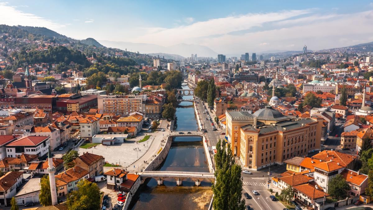 europa si sua se confrunta din nou pentru o functie cheie in bosnia si hertegovina miza o conducta de gaze de 1 miliard de dolari