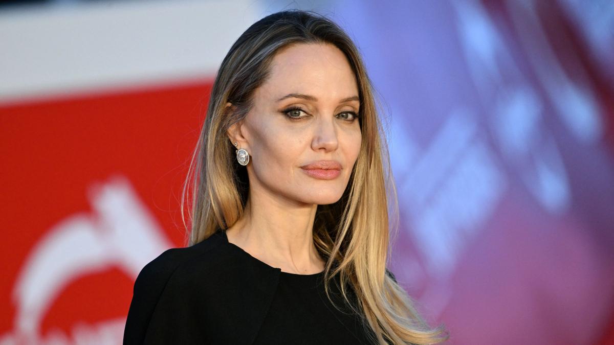 Angelina Jolie