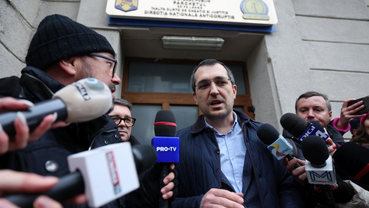 niciun vaccin nu a fost comandat de mine cum incearca vlad voiculescu sa scape de acuzatiile din scandalul pfizer