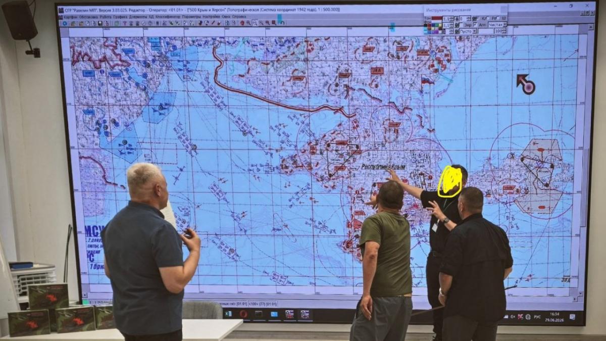 rusia se pregateste de o debarcare a ucrainei in crimeea rusii se pregatesc de contra invazie cu exercitii si jocuri de razboi