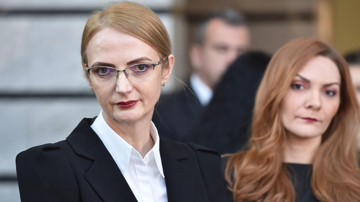lia savonea mesaj de ziua justitiei mai mult ca oricand avem obligatia de a apara independenta reala a judecatorului