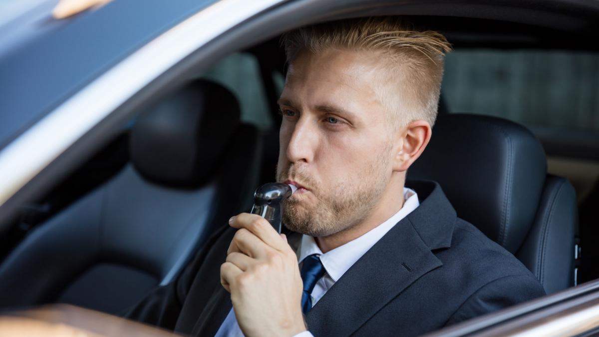 toate masinile noi din ue vor avea interfata pentru alcooltest ce se schimba de la 1 iulie