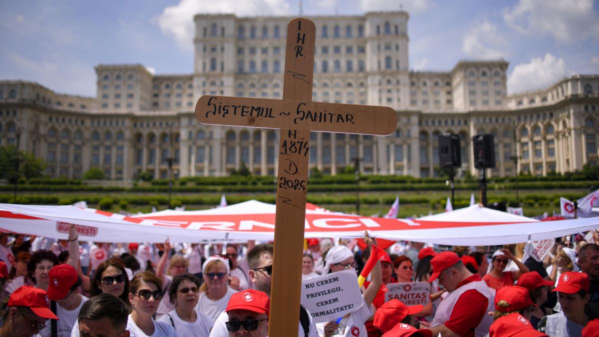 angajatii din sanatate si asistenta sociala vor intra in greva generala sanitas tocmai a adoptat decizia si a anuntat calendarul
