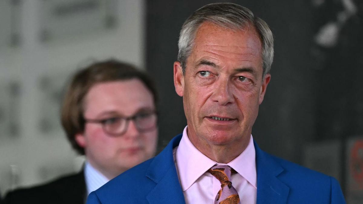 nigel farage a anuntat ca demisioneaza din parlamentul marii britanii ce schema pregateste artizanul brexitului