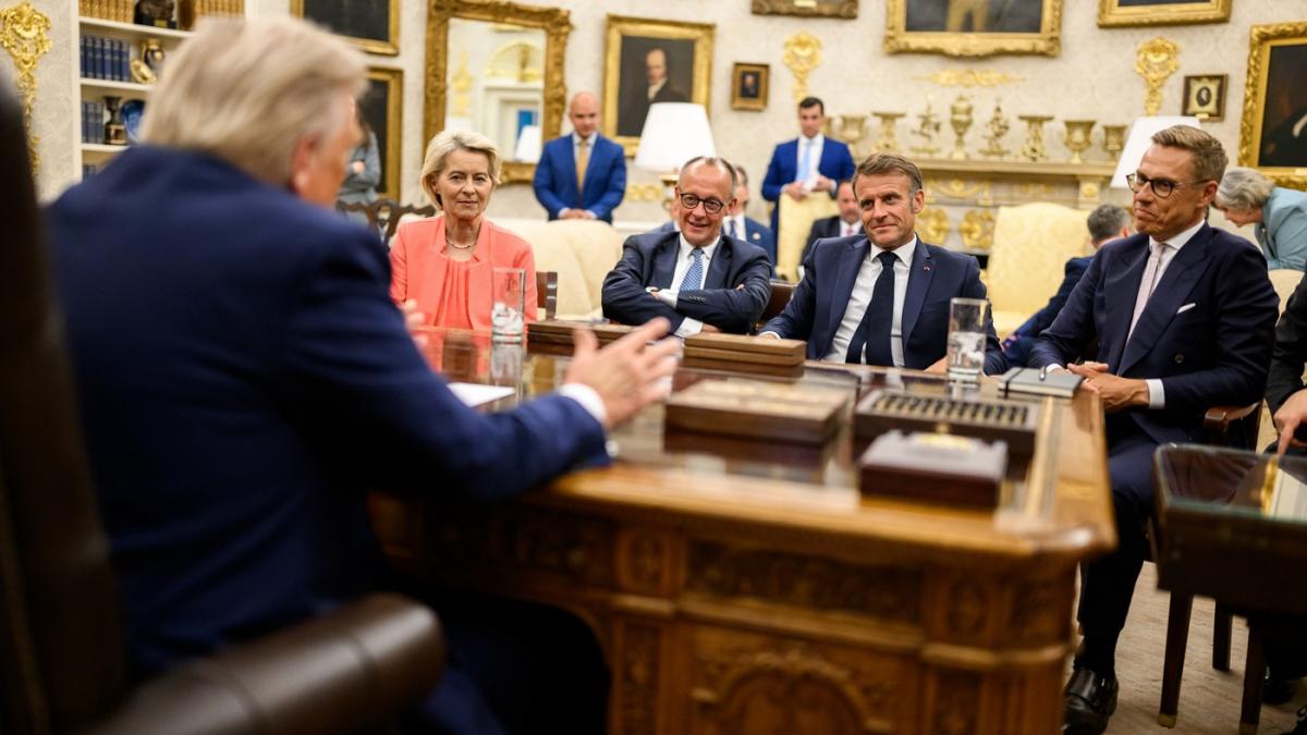 ursula von der leyen, friedrich merz, emmanuel macron in biroul lui trump