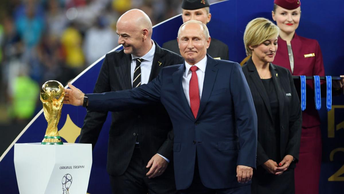 fifa ia in calcul sa elimine suspendarea participarii rusiei la competitiile internationale de fotbal