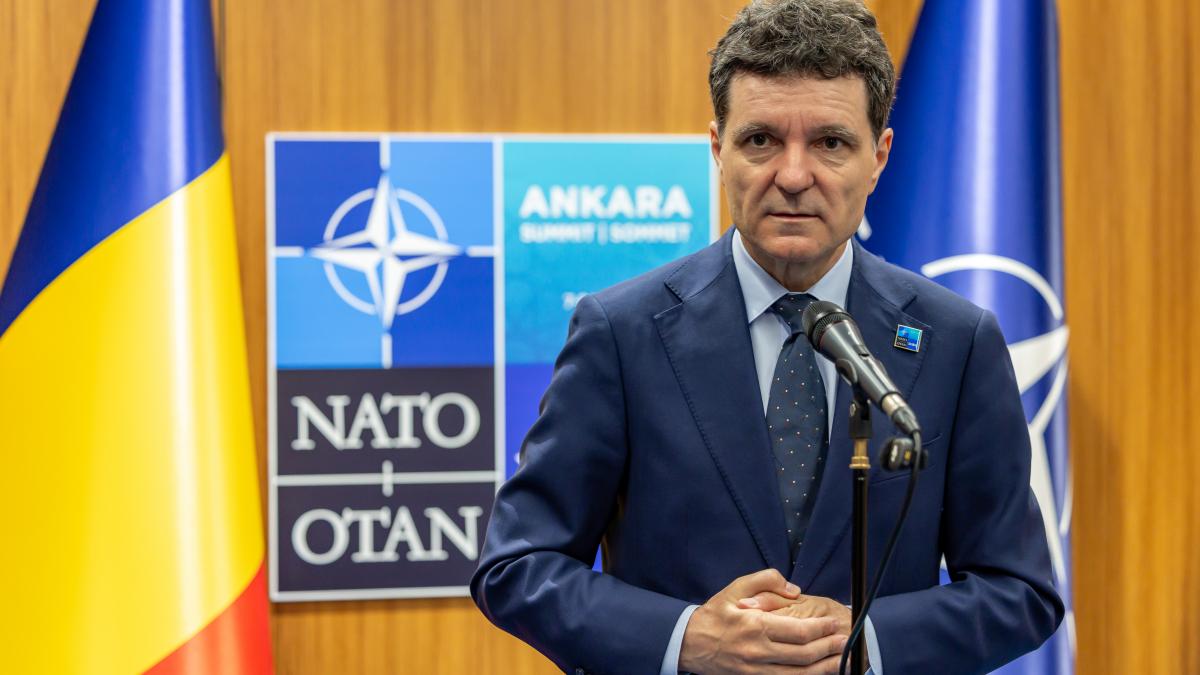 nicusor dan a anuntat la ankara ca nu va nominaliza un premier daca nu e sigur ca are majoritate nu simt ca se degaja o solutie