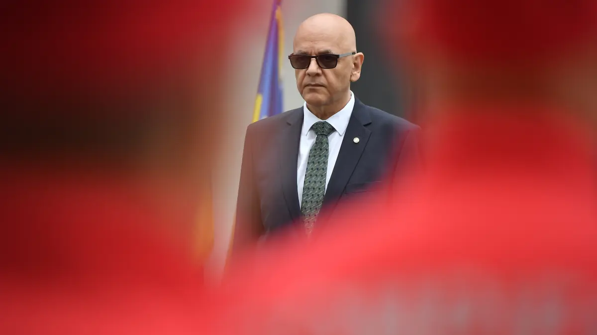 procurorii au pus sechestru pe averea lui raed arafat in dosarul in care e acuzat de contrabanda seful dsu contesta masura