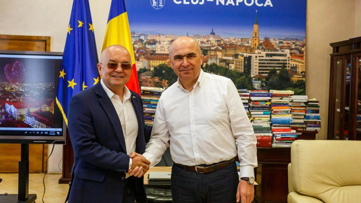 emil boc si ilie bolojan au discutat la cluj napoca despre investitii prin pnrr de 100 de milioane de euro