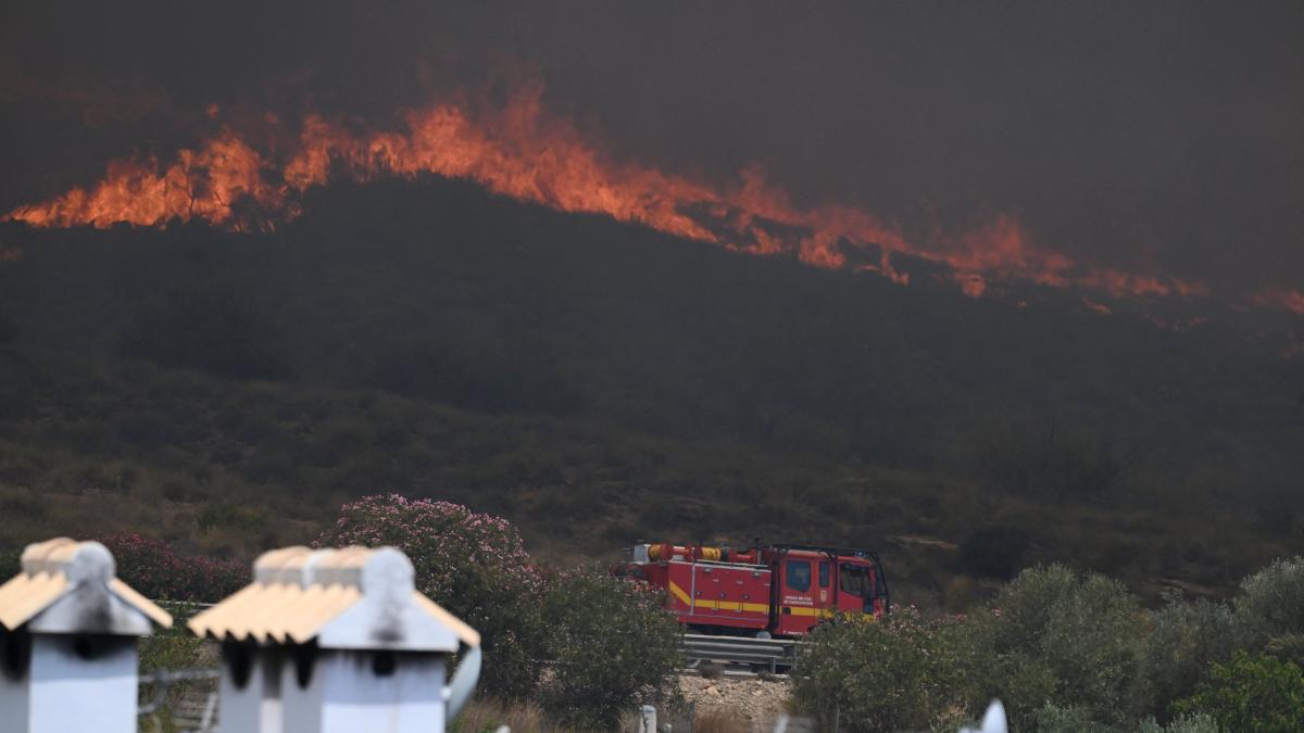 nicusor dan ofera ajutorul romaniei spaniei si altor tari lovite de incendii si fenomene extreme