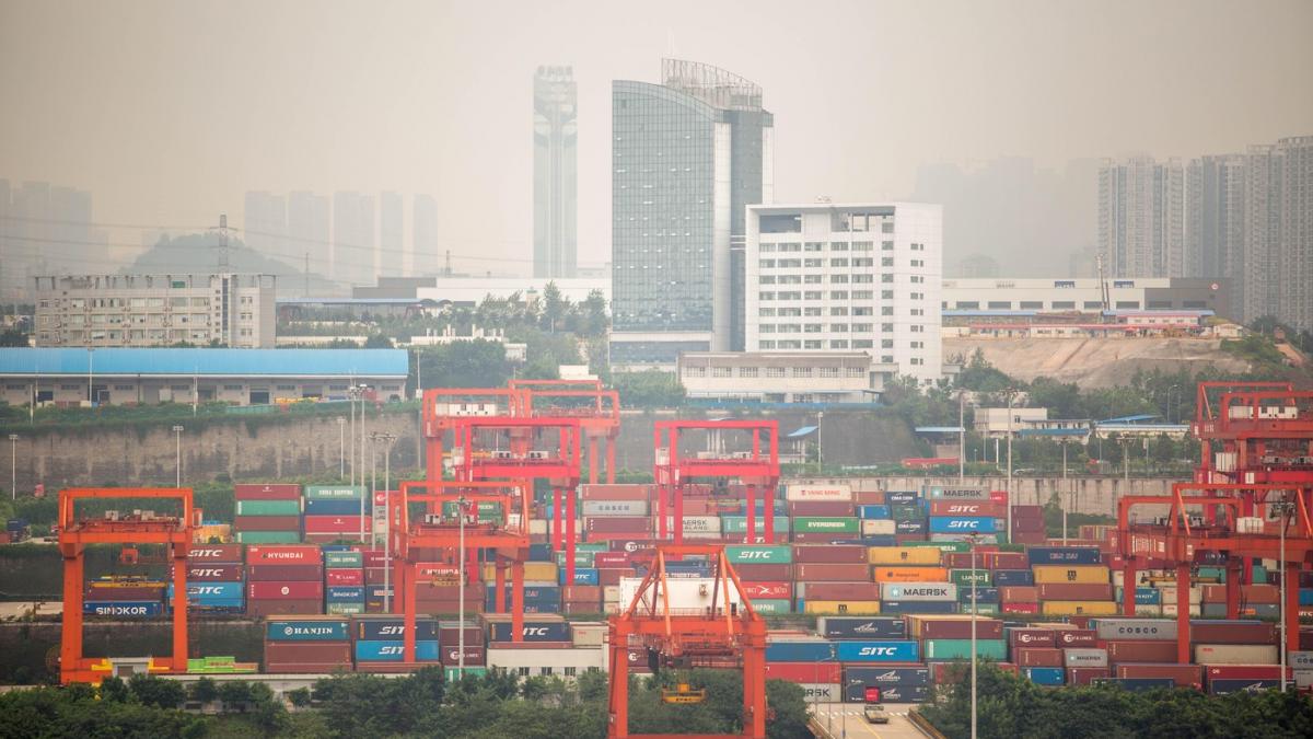 ft occidentul ar avea nevoie de investitii de 23 de trilioane de dolari pentru a reduce dependenta de china