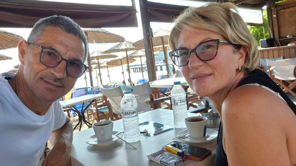 svetlana grkovic sotul ljubisa karovic zbor grecia germania pasager ranit aspirat din avion geam spart ryanair
