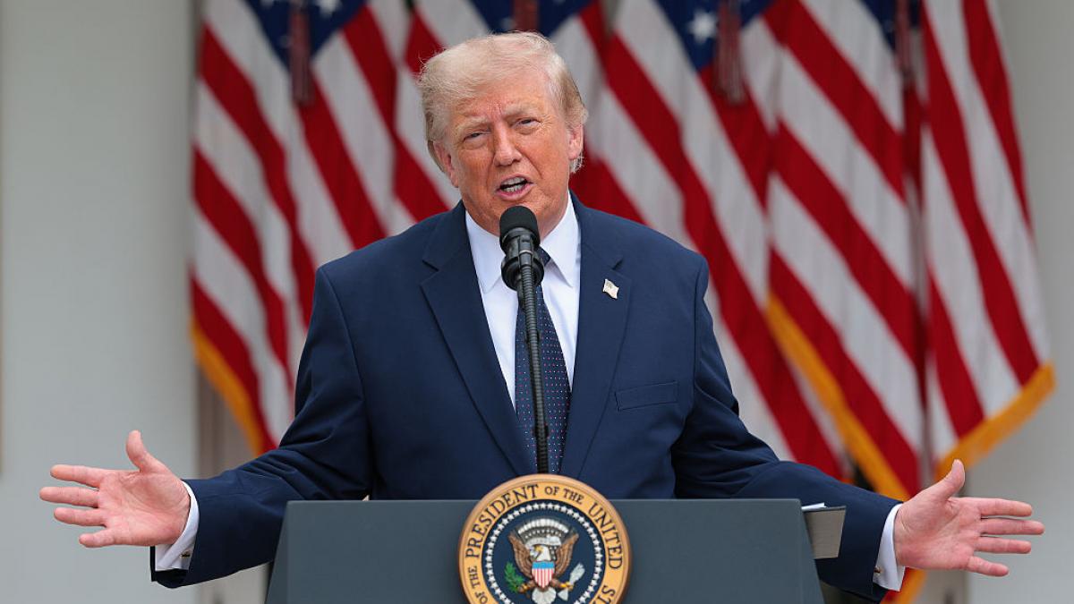 trump ii indeplineste ultima dorinta a lui lidsey graham presedintele sua sustine pachetul de sanctiuni impotriva rusiei