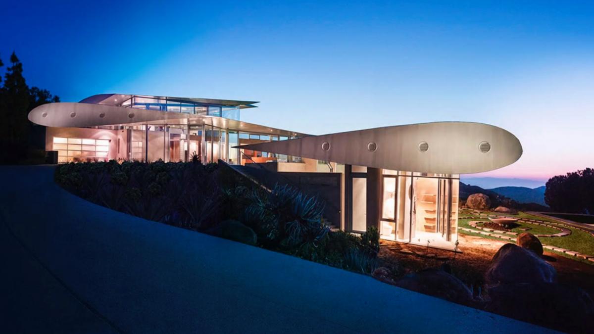 casa boeing 747 wing house malibu aripi avion constructie