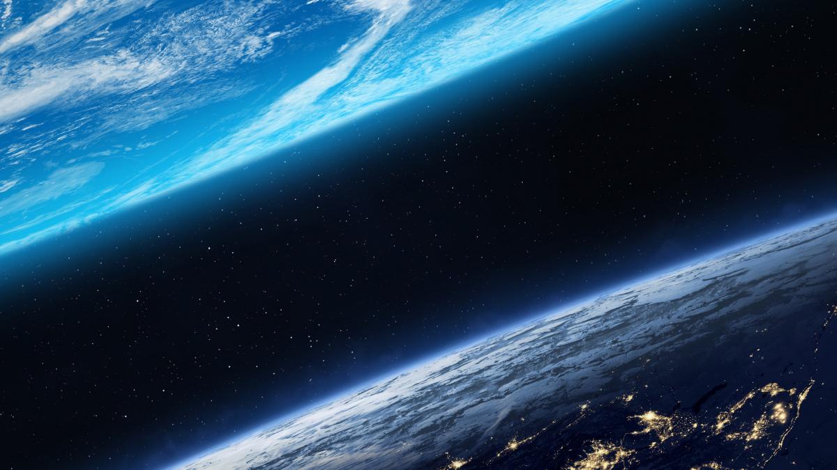 astronomii au descoperit in premiera o atmosfera in jurul unei planete asemanatoare pamantului aflate in zona locuibila