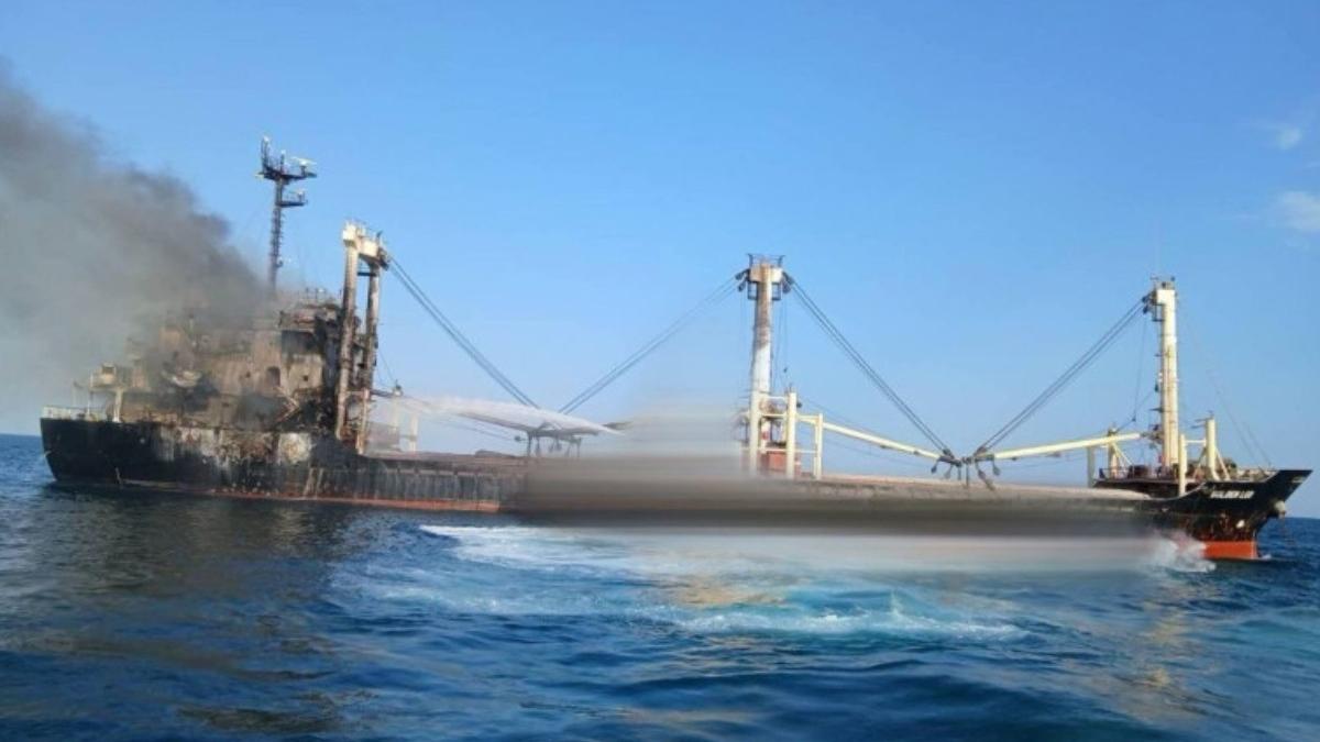 ucraina acuza rusia ca a lovit o nava comerciala turca cinci marinari au murit
