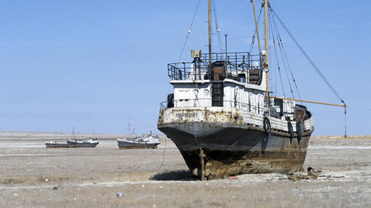 marea aral secata de sovietici elibereaza acum in atmosfera gaze cu efect de sera o adevarata bomba cu ceas pentru clima