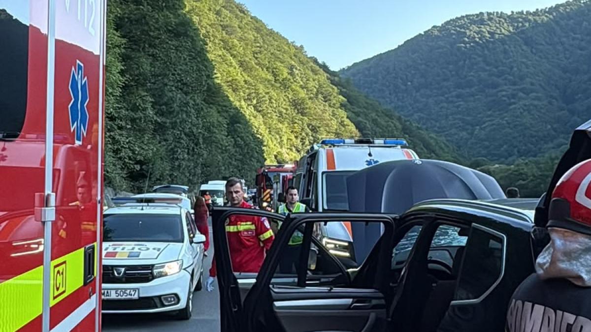 de ce nu erau plase de protectie in zona de pe valea oltului unde un bolovan a ucis un barbat intr o masina explicatiile cnair