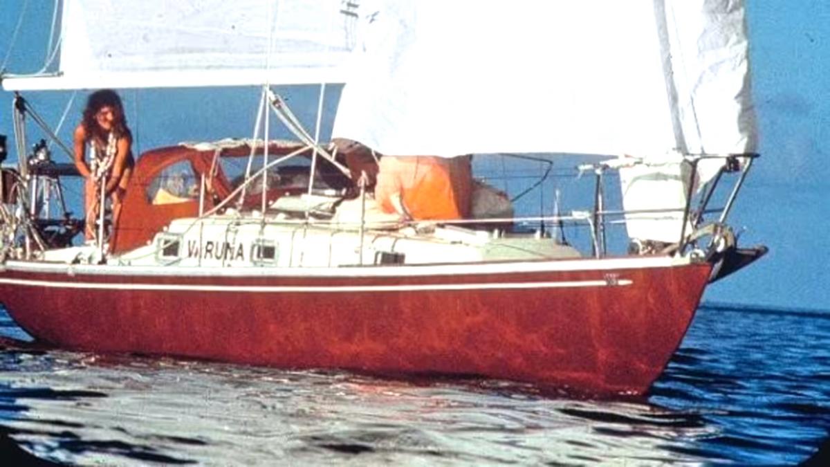 la doar 18 ani tania a traversat singura oceanele si a facut inconjurul lumii intr o barca de 8 metri tatal ei a provocat o