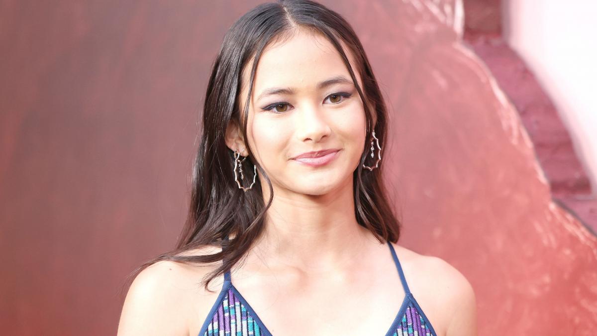 actrita kaylee hottle cunoscuta pentru rolul din godzilla vs kong a murit la varsta de 18 ani