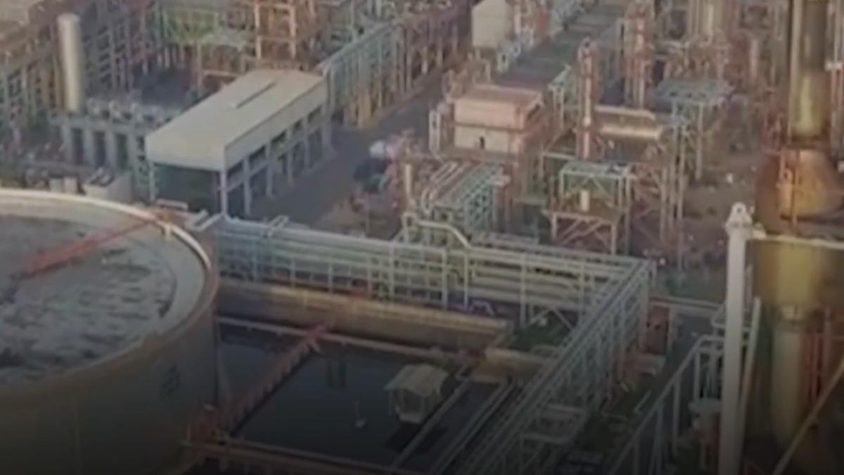 oprirea titeiului din kazahstan ne va lovi grav alimentarea rafinariilor e in pericol preturile pot exploda ce solutii are romania