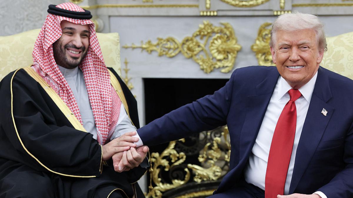 trump aproba un acord nuclear cu arabia saudita care ar permite regatului sa imbogateasca uraniu afirma un oficial american