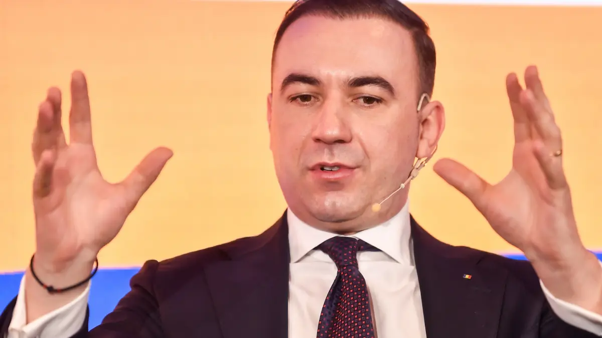bogdan ivan ii cere premierului sa ia masuri urgente in criza carburantilor am vazut astazi un bolojan nervos si depasit de situatie